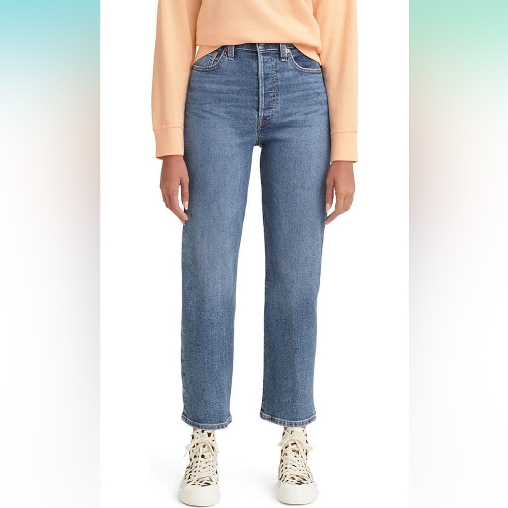 ‼️SOLD‼️Levi Ribcage Straight Ankle Jeans